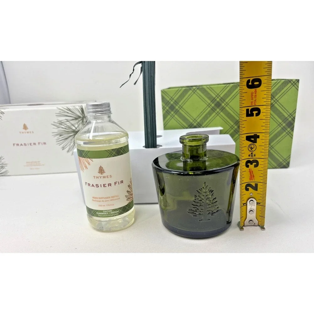 NIB Thymes Frasier Fir Reed Diffuser Set 7.75 oz Green Glass Vessel